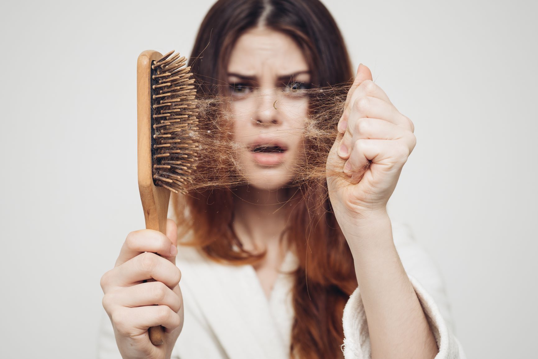 Causes of thinning hair in women