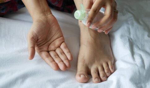 Foot problems, older adults, aging